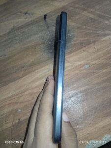 Poco M5